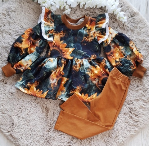 Tunika kwiaty dresowa + leginsy karmel